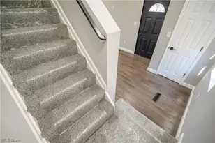 807 E 3rd St, Salem, OH 44460 - Photo 19