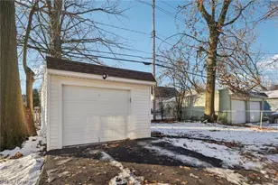 3798 Grosvenor Rd, South Euclid, OH 44118 - Photo 35