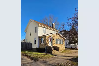 237 7th Street NW, New Philadelphia, OH 44663 - Photo 1