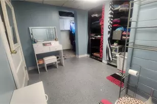 237 7th St NW, New Philadelphia, OH 44663 - Photo 29