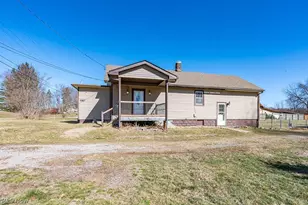 3236 Young Ave NW, Massillon, OH 44647 - Photo 7