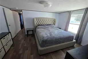 135 Inglewood Pl, Elyria, OH 44035 - Photo 3