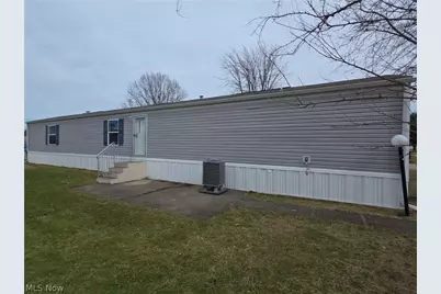 135 Inglewood Place, Elyria, OH 44035 - Photo 25