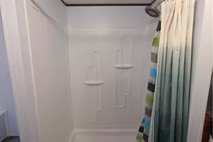 135 Inglewood Pl, Elyria, OH 44035 - Photo 7