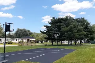 135 Inglewood Pl, Elyria, OH 44035 - Photo 27