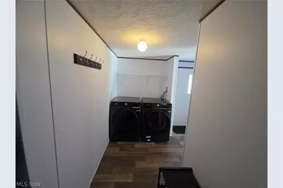 135 Inglewood Place, Elyria, OH 44035 - Photo 15