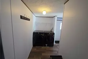 135 Inglewood Pl, Elyria, OH 44035 - Photo 15