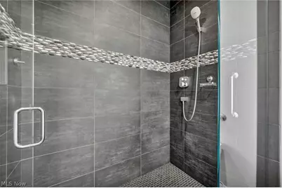 9541 Lake Avenue, Loveland, OH 44102 - Photo 29