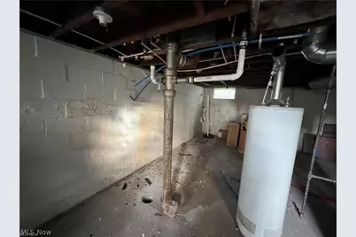 2773 Burton Street SE, Warren, OH 44484 - Photo 15