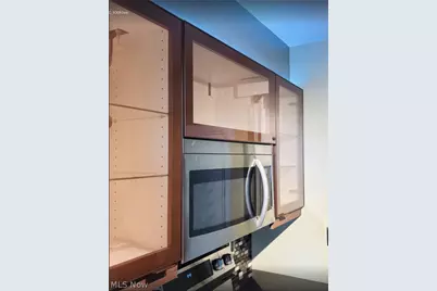 11850 Edgewater Drive #701, Oakwood, OH 44107 - Photo 9