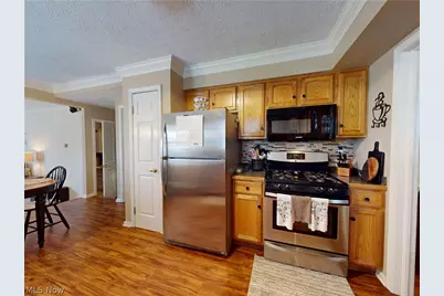 8330 Paddock Court, Mentor, OH 44060 - Photo 7