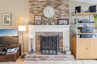 9024 Portage Pointe Drive #G, Streetsboro, OH 44241 - Photo 5