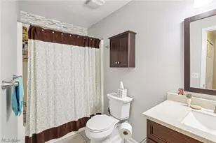 9024 Portage Pointe Dr, Streetsboro, OH 44241 - Photo 19