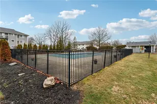 9024 Portage Pointe Dr, Streetsboro, OH 44241 - Photo 27