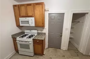 1340 W 65th St, Loveland, OH 44102 - Photo 7