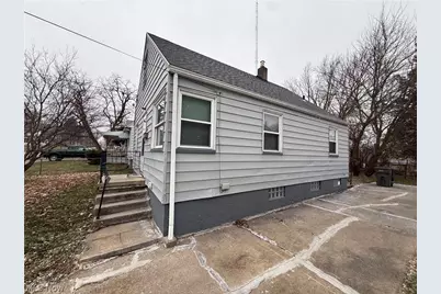 868 Cameron Avenue, Youngstown, OH 44502 - Photo 3