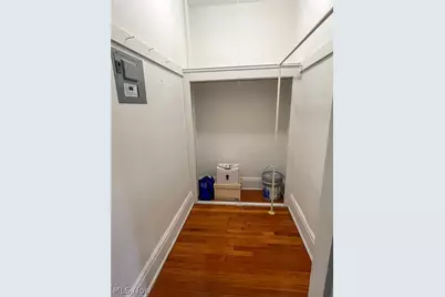 2685 Euclid Heights Boulevard #2, Cleveland Heights, OH 44106 - Photo 5