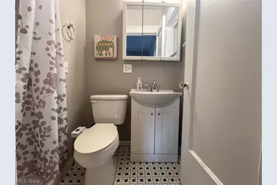 2685 Euclid Heights Boulevard #2, Cleveland Heights, OH 44106 - Photo 17