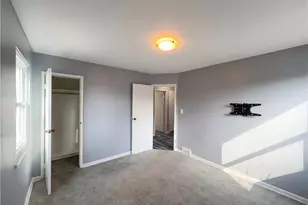 18715 Libby Rd, Maple Heights, OH 44137 - Photo 9