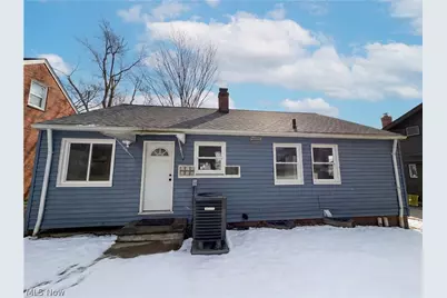 18715 Libby Road, Maple Heights, OH 44137 - Photo 5