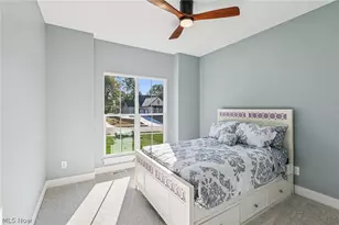 6579 Hathaway Rd, Valleyview, OH 44125 - Photo 9