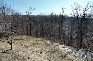 6579 Hathaway Rd, Valleyview, OH 44125 - Photo 25