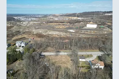 6579 Hathaway Road, Valleyview, OH 44125 - Photo 21