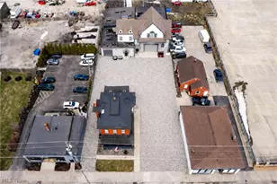 37931 Vine St, Willoughby Hills, OH 44094 - Photo 3