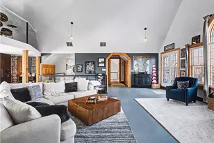 37931 Vine St, Willoughby Hills, OH 44094 - Photo 13