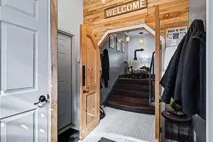 37931 Vine St, Willoughby Hills, OH 44094 - Photo 5