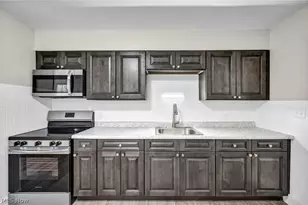 4882 Belle Meadow Rd, Mentor, OH 44060 - Photo 3