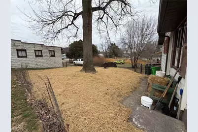 893 Maxwell Avenue, Millersburg, OH 44654 - Photo 5