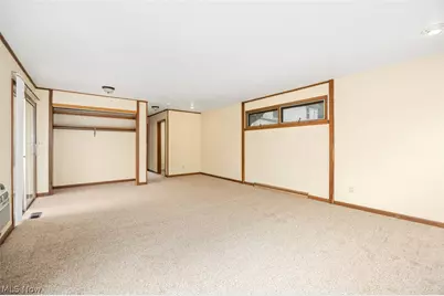 31 Medford Avenue, Akron, OH 44310 - Photo 9