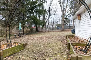 31 Medford Ave, Akron, OH 44310 - Photo 31