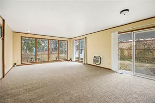 31 Medford Ave, Akron, OH 44310 - Photo 7