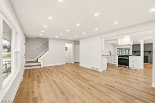 36988 Clearway Dr, Eastlake, OH 44095 - Photo 21