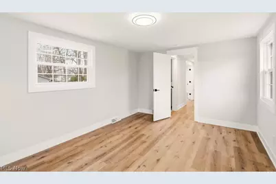 36988 Clearway Drive, Eastlake, OH 44095 - Photo 29