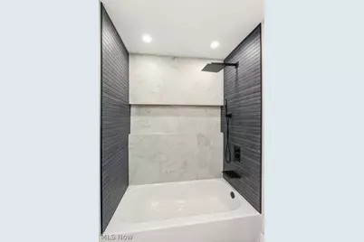 36988 Clearway Drive, Eastlake, OH 44095 - Photo 23