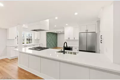 36988 Clearway Drive, Eastlake, OH 44095 - Photo 11