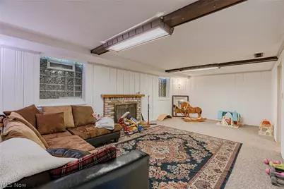 19419 Scottsdale Boulevard, Huber Heights, OH 44122 - Photo 37