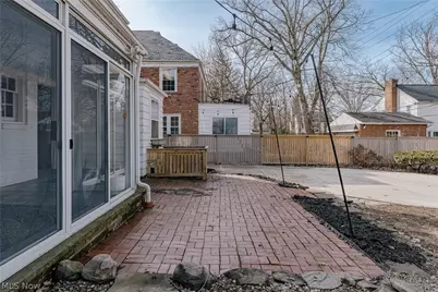 19419 Scottsdale Boulevard, Huber Heights, OH 44122 - Photo 43