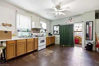 4200 Bridge Avenue, Loveland, OH 44113 - Photo 9