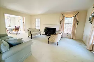 2950 Ash Meadows Blvd, Zanesville, OH 43701 - Photo 11