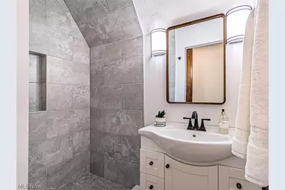 931 Amelia Avenue, Akron, OH 44302 - Photo 27