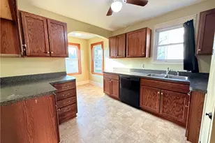 837 Eastland Ave, Akron, OH 44305 - Photo 13