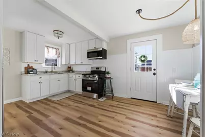 1653 Bedford Avenue SW, Canton, OH 44706 - Photo 17