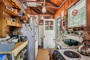 105 Hartzell Rd, North Benton, OH 44449 - Photo 11