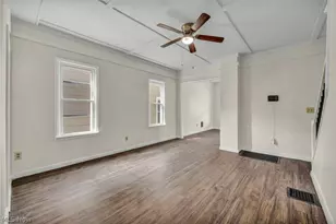 1023 W Washington Ave, Lorain, OH 44052 - Photo 11