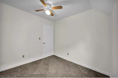 1023 W Washington Avenue, Lorain, OH 44052 - Photo 25