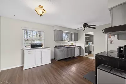 1540 E 298th Street, Wickliffe, OH 44092 - Photo 13